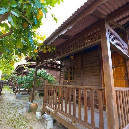 โรงแรมอาดินาไดรฟ์อินน์ Langkawi ภายนอก รูปภาพ